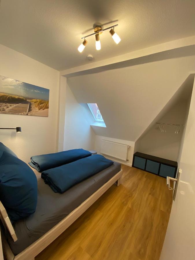 Charmante Altbauwohnung An Der Kesselschleuse 3 เอมเดน ภายนอก รูปภาพ