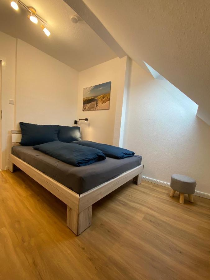 Charmante Altbauwohnung An Der Kesselschleuse 3 เอมเดน ภายนอก รูปภาพ
